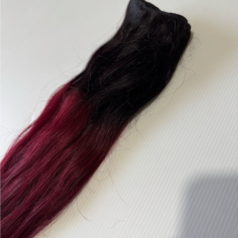 22 Inch Clip in Hair Extensions Ombre black to Burgundy 100% Human hair - Picture 2 of 5